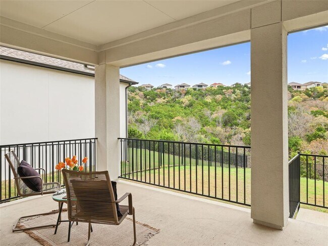 Building Photo - 1328 Brescia Walk