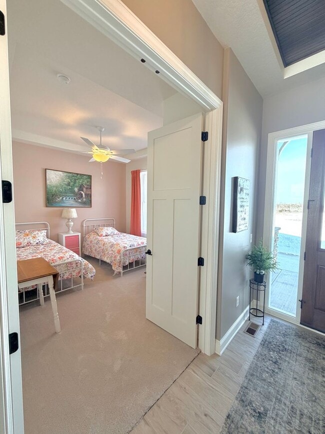 Building Photo - MUST SEE!  Gorgeous - Fully Furnished - New Construction Home in Delano.  No Detail Left To Be De...