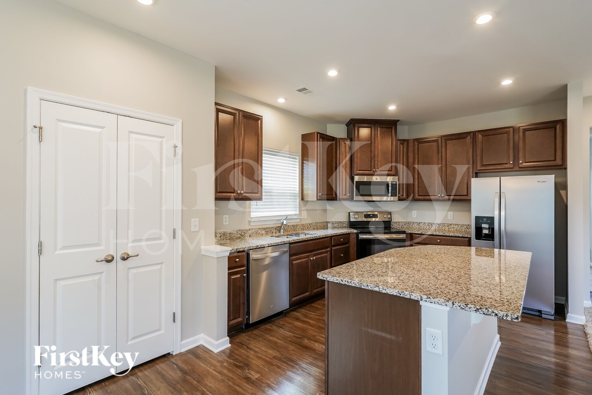 Building Photo - 3793 Pin Hook Rd