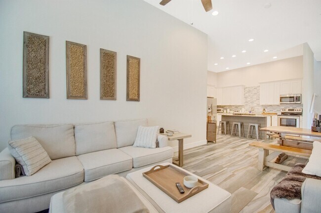 Building Photo - 5378 A1A S