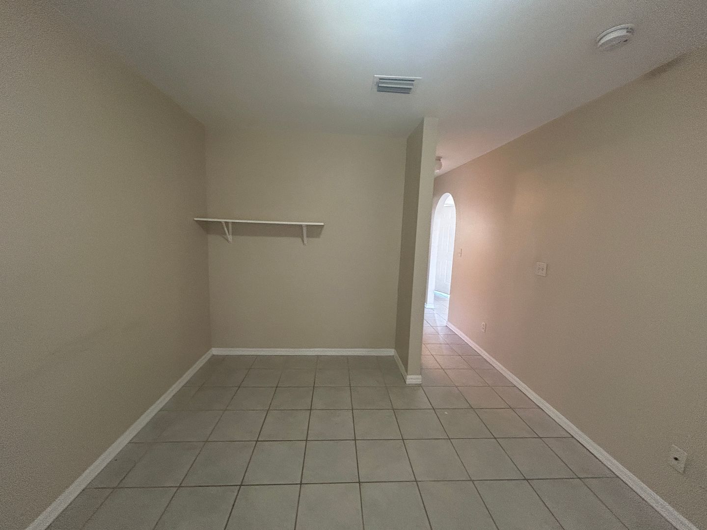 Building Photo - Freshly painted interior 2/2  spacious home on fresh water canal