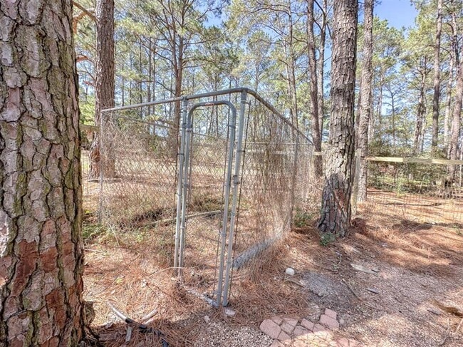 Building Photo - 251 Pine View Loop