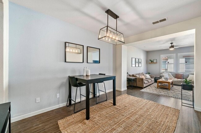 Building Photo - 8430 Crystal Walk Cir