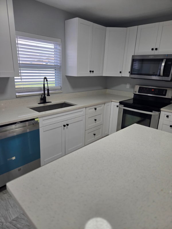 Building Photo - 6615 Del Prado Terrace