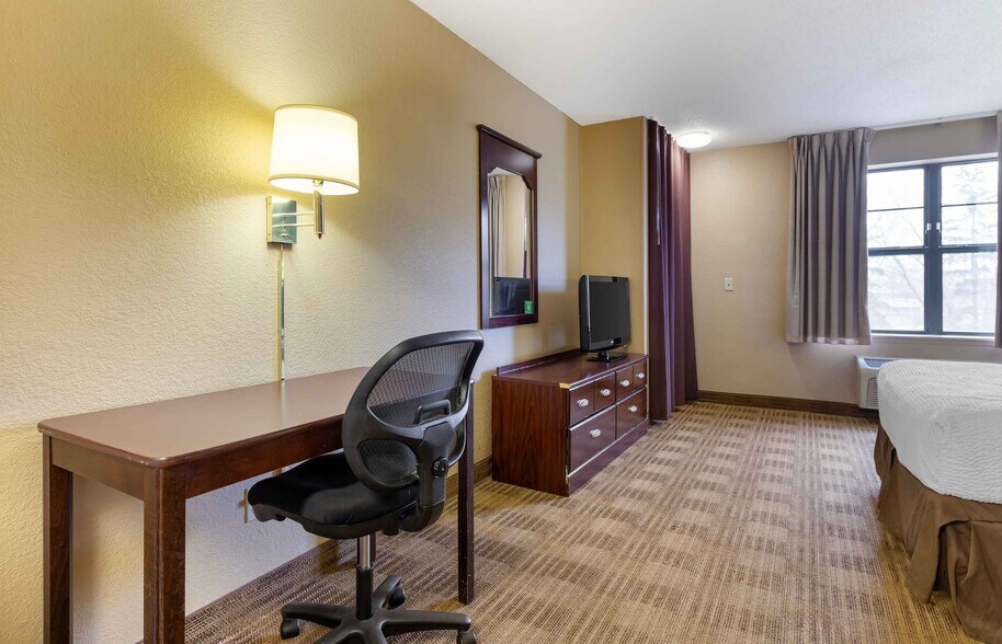 Building Photo - Furnished Studio-Minneapolis - Airport - E...