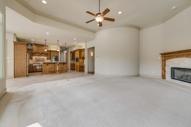 Building Photo - Gorgeous Custom Home on a private 1 acre l...