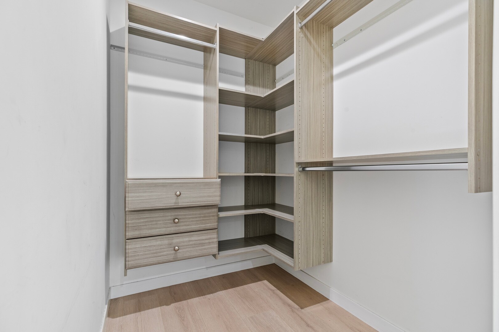 Building Photo - 14422 Judd St