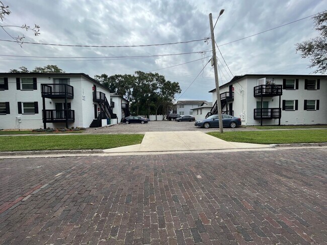 Primary Photo - Port Tampa Flats