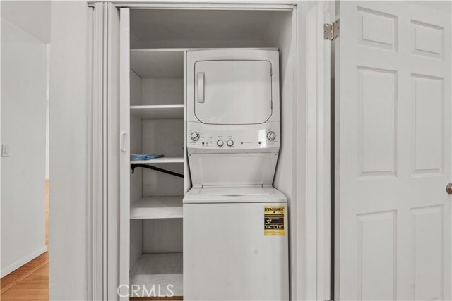 Building Photo - 1559 Winona Blvd