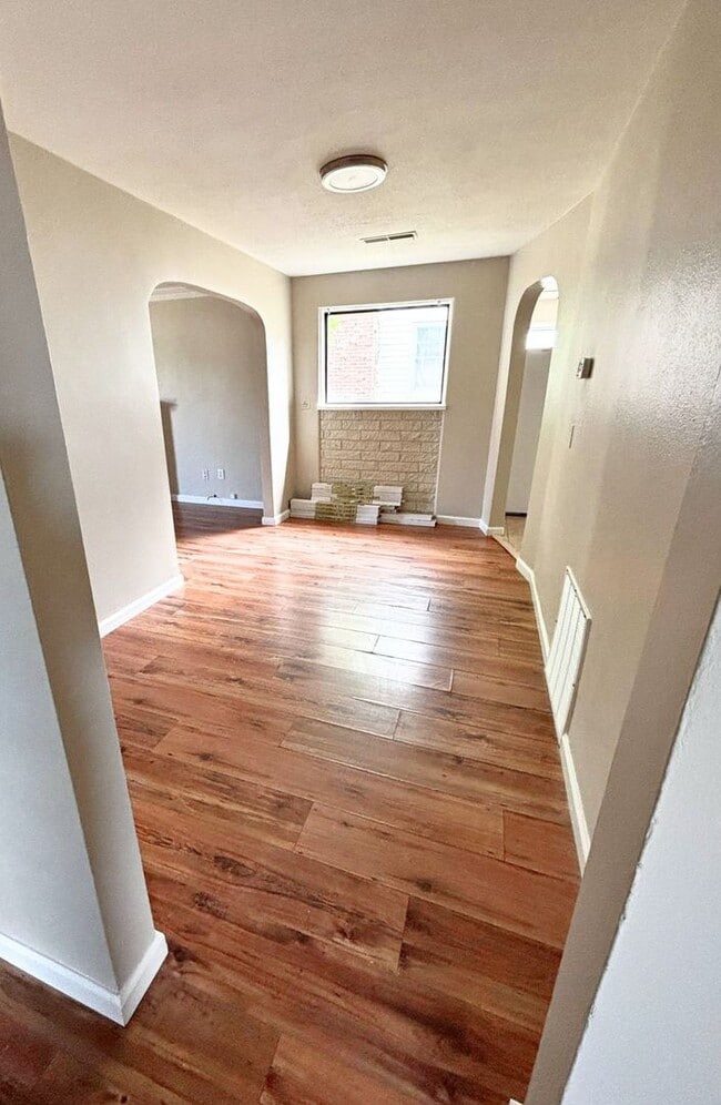 Building Photo - Charming 3-bedroom 1-bath house with yard in Nampa, ID!