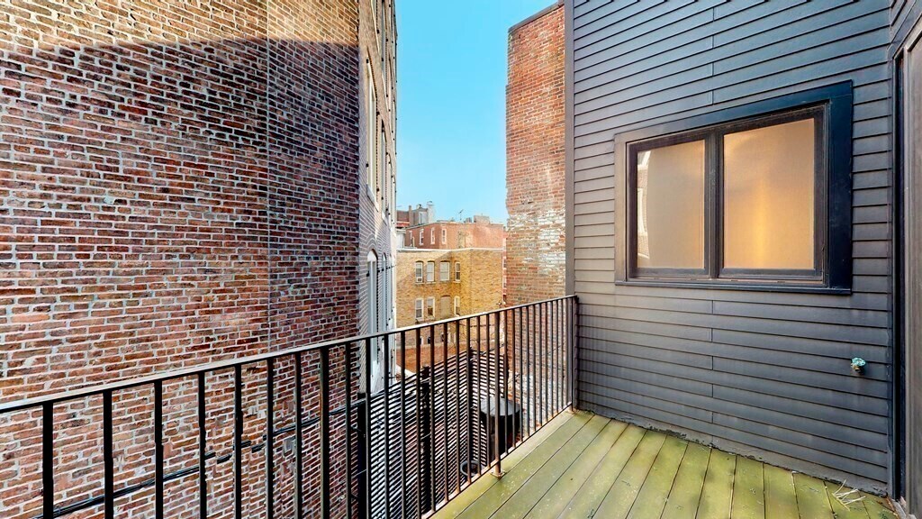 Building Photo - 49 N Margin St