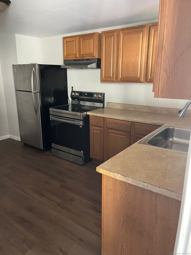 Primary Photo - 49 6th St