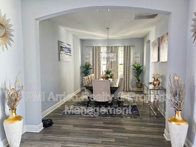 Building Photo - 12860 Satin Lily Dr