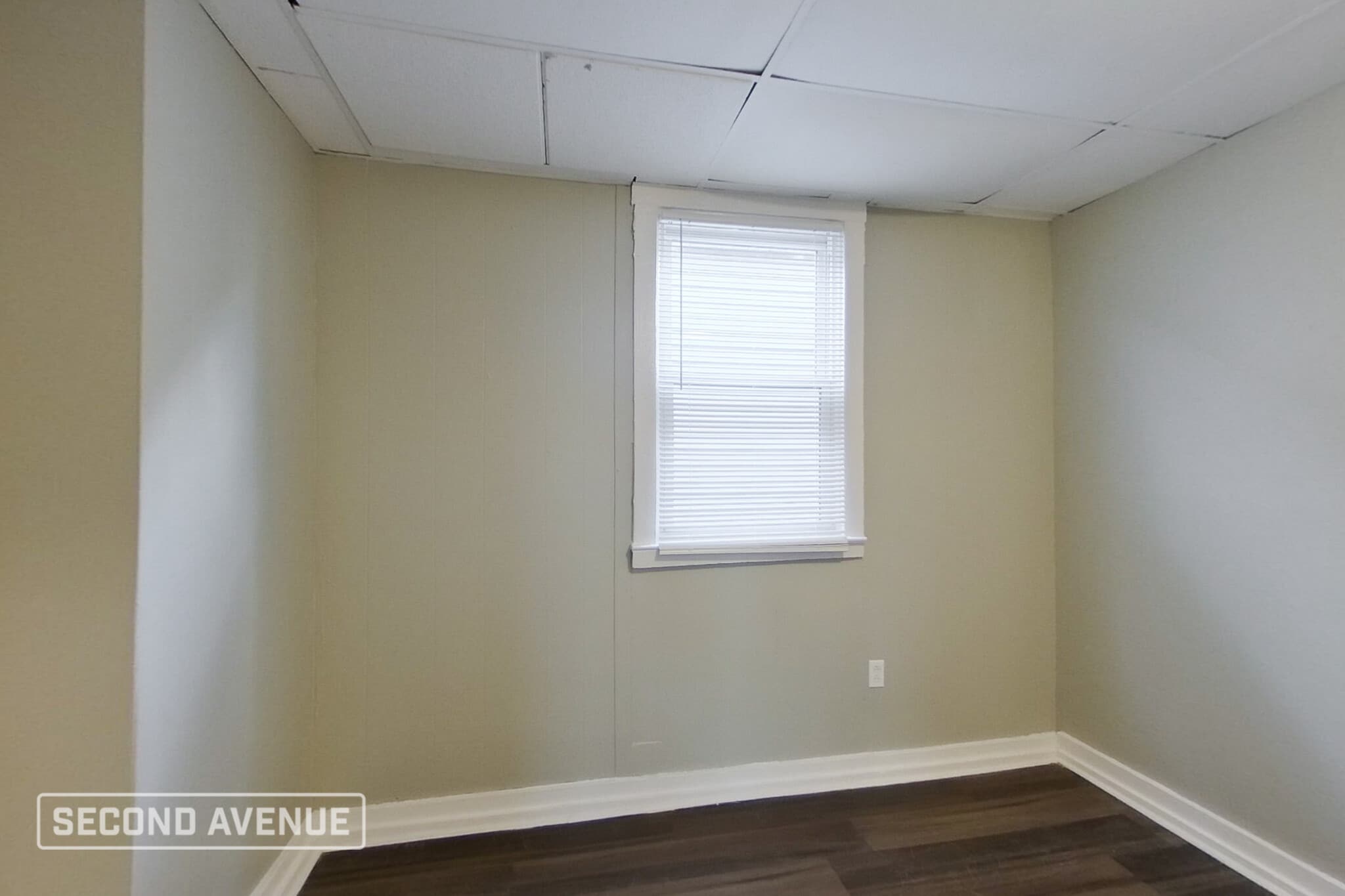 Building Photo - 2114 Greenwood Ave