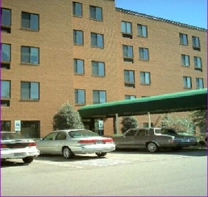 Building Photo - Christian Manor II