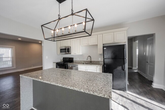 Building Photo - 3117 N Park Ave