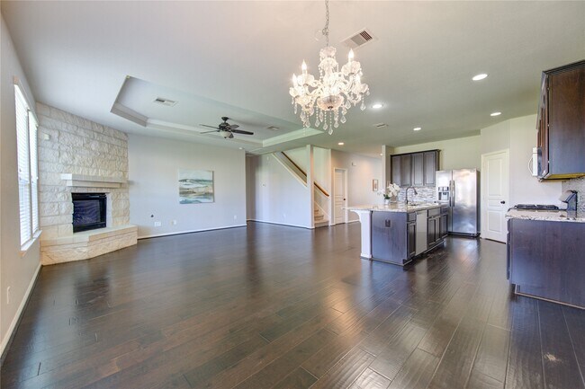 Building Photo - 15318 Benson Landing Dr