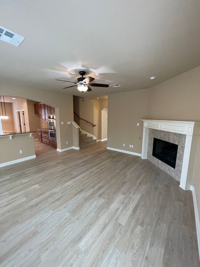 Building Photo - South Austin Dream in Sought-After Subdivi...