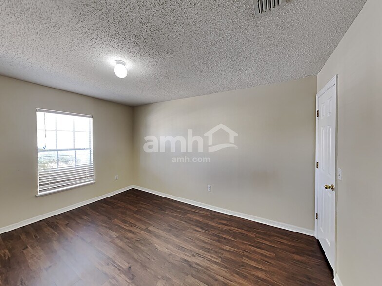 Building Photo - 30312 Rattana Ct