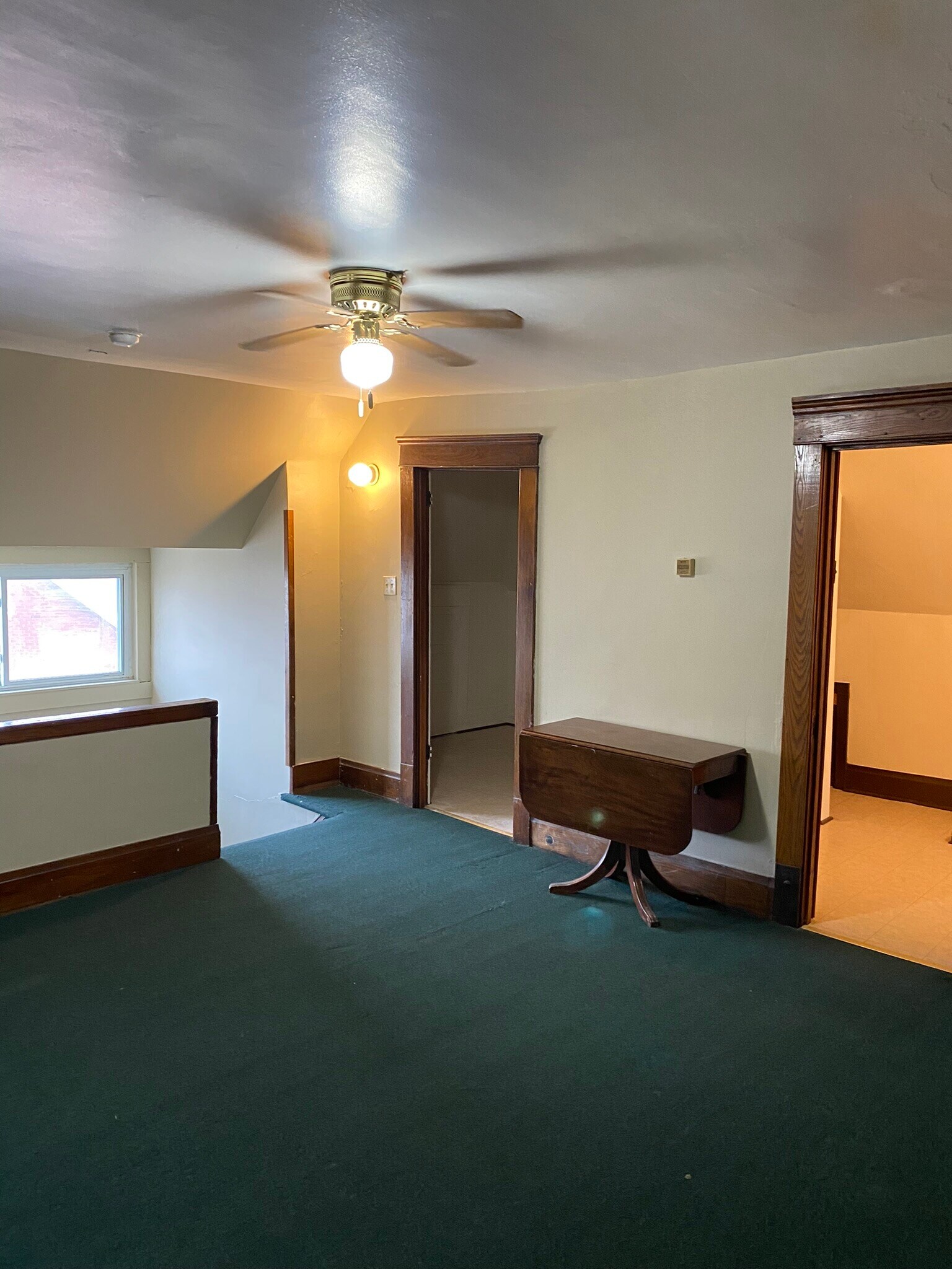 Building Photo - 241 W Pine St