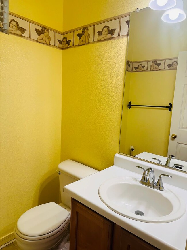 Building Photo - Rancho Sahuarita Home - Lovely 2 Bedroom P...