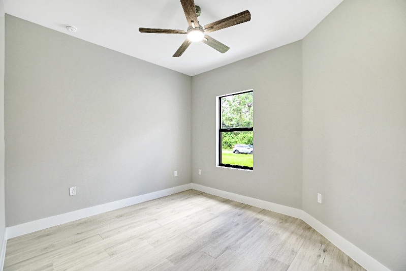 Building Photo - 4842-4842 30th St SW