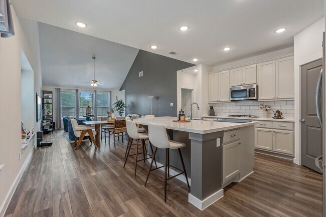 Building Photo - 509 Timber Voyage Ct