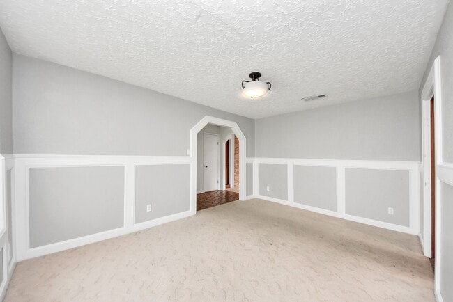 Building Photo - 7510 Renmark Ln