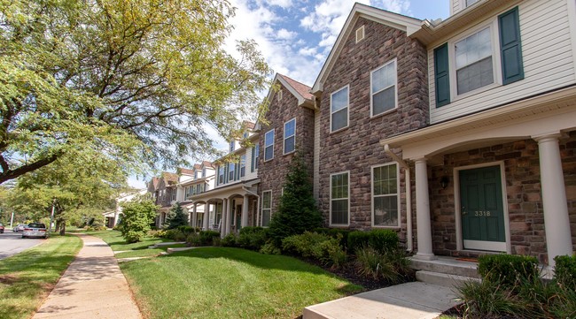 Building Photo - East Hills Townhomes at Bethlehem