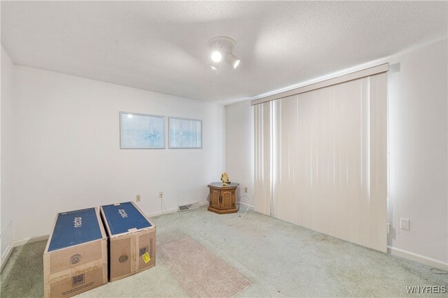 Building Photo - 66 Windsong Ct