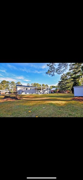 Building Photo - 3111 Braddock Dr