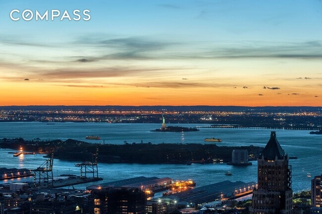 Building Photo - Elegant Condo Living with Impressive Views and Exclusive Building Amenities in the Heart of Downt...