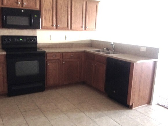 Building Photo - 5525 Stowe Derby Dr