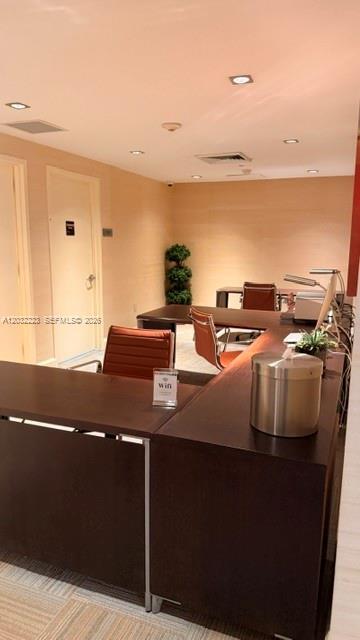 Building Photo - 950 Brickell Bay Dr