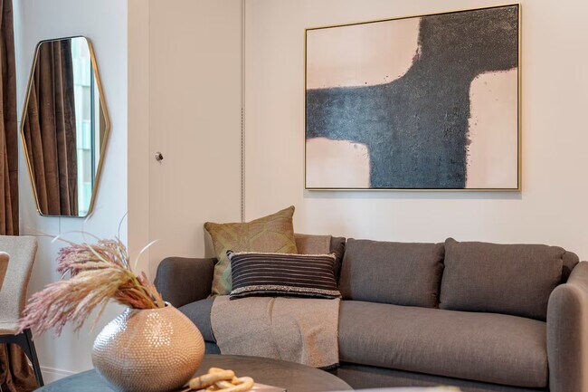 Building Photo - 40 Western Ave