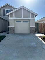 Building Photo - 3040 Vaughn Way