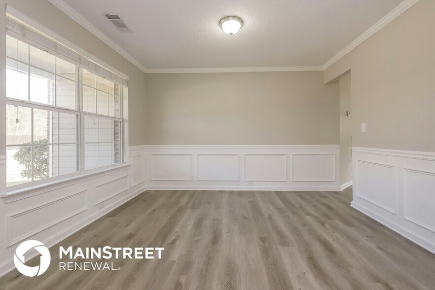 Building Photo - 400 Browning Field Way