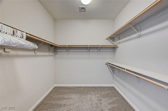 Building Photo - 9120 Mastodon Ave