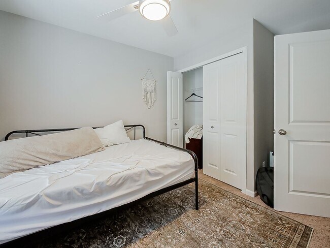 Building Photo - Move-In Ready 3-Bedroom Home in Prime Downtown Brighton!