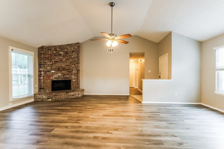 Building Photo - 4703 Owens Creek Ln