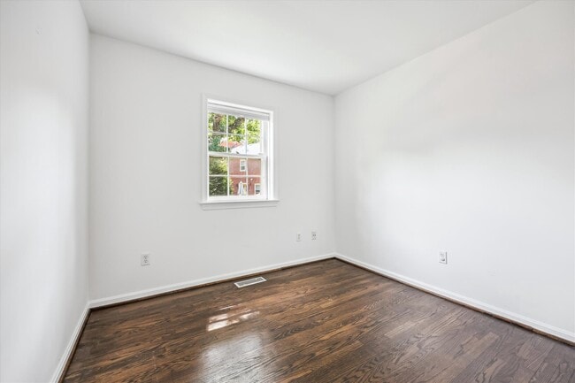 Building Photo - 6705 Hillandale Rd