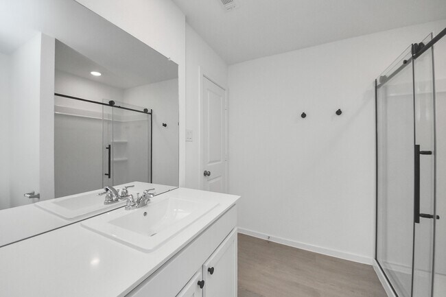 Building Photo - 3052 Dawn Sound Dr