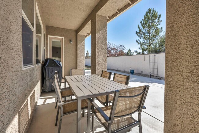 Building Photo - 6328 Windy Meadow Dr