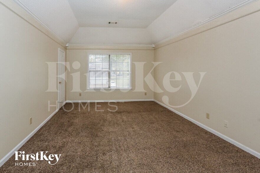 Building Photo - 3697 Beckman Dr