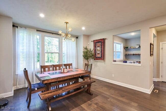 Building Photo - 538 High Point Dr