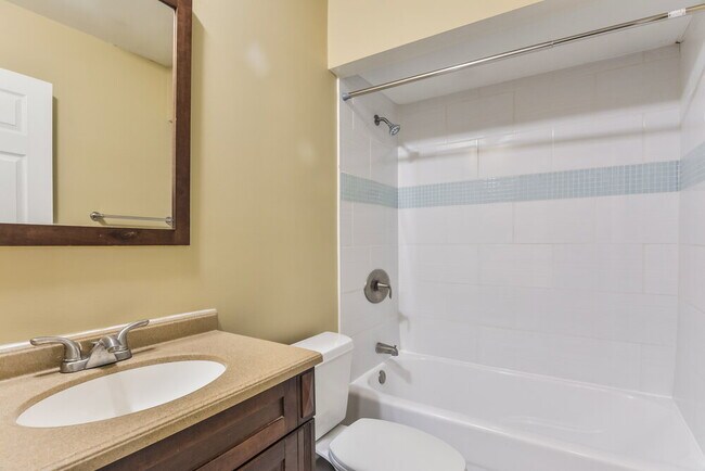 Building Photo - 6847 Champaigne Dr