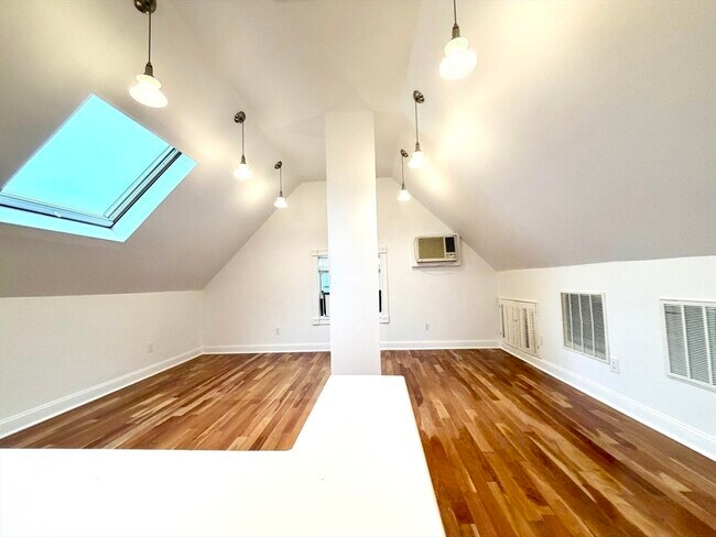 Building Photo - 11 Pennsylvania Ave