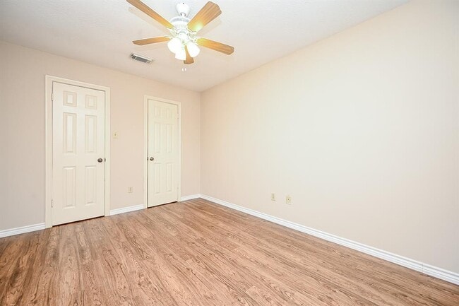 Building Photo - 12219 Gladewick Dr