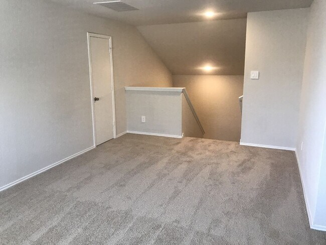 Building Photo - Beautiful Brand New Home in Arroyo Ranch