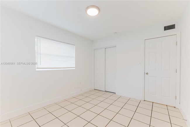 Building Photo - 6130 Flagler St